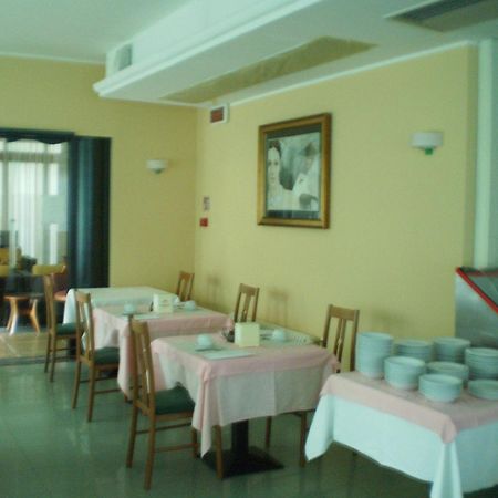 La Perla B&B Hotel Roseto Degli Abruzzi Exteriér fotografie