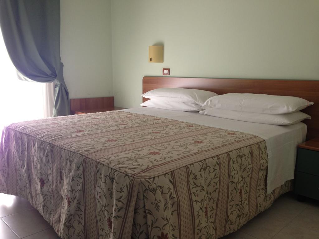 La Perla B&B Hotel Roseto Degli Abruzzi Exteriér fotografie